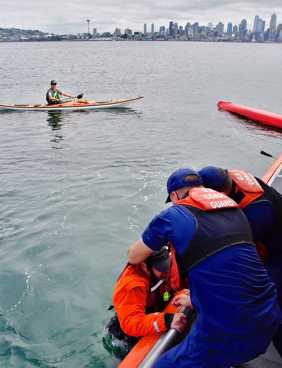 Paddle craft safety emphasized in West Seattle demonstrations